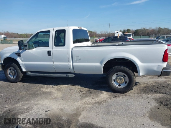 2008 Ford Super Duty F-250 SRW XL with VIN 1FTSX215X8EB47211, listed as a IAAI auction lot 41835753 with 274,515 mi miles. Bid and sale history available at carsss.com. Image 15.