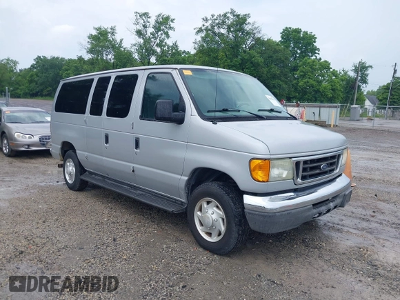 2006 Ford Econoline Passenger XL z VIN 1FBNE31L26DB31891, wystawiony jako IAAI lot #42535613 z przebiegiem 160 095 mil mil oraz . Historia ofert i sprzedaży dostępna na DreamBid. Obrazek 1.