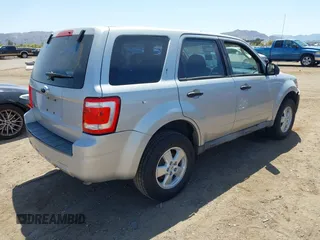 2009 Ford Escape XLS with VIN 1FMCU02749KC57784, listed as a IAAI auction lot 41981387 with 216,935 mi miles and . Bid and sale history available at DreamBid. Image 4.