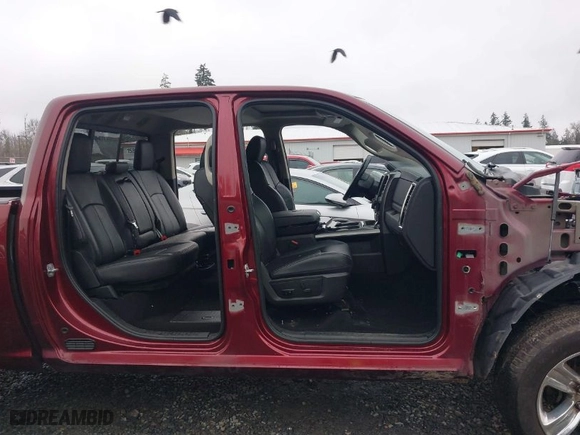 2018 Ram 1500 Night with VIN 1C6RR7MT9JS245824, listed as a IAAI auction lot 41321790 with 54,818 mi miles. Bid and sale history available at carsss.com. Image 13.