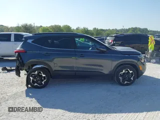 2024 Kia Seltos EX z VIN KNDERCAA8R7600290, wystawiony jako IAAI lot #42059075 z przebiegiem 32 639 mil mil oraz . Historia ofert i sprzedaży dostępna na DreamBid. Obrazek 14.