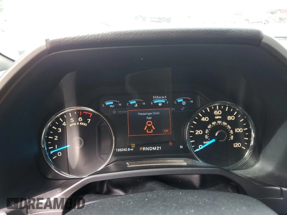 2016 Ford F-150 XLT with VIN 1FTEW1EG5GFB98775, listed as a Copart auction lot 64928585 with 135,242 mi miles and Salvage title. Bid and sale history available at DreamBid. Image 9.