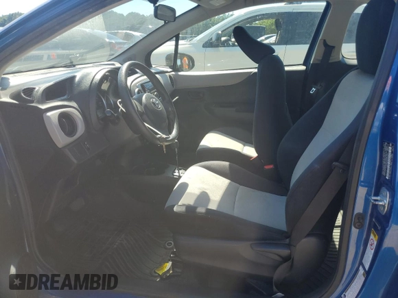 2013 Toyota Yaris L with VIN JTDJTUD30DD556637, listed as a Copart auction lot 73352364 with 85,178 mi miles and Salvage Title. Bid and sale history available at carsss.com. Image 7.