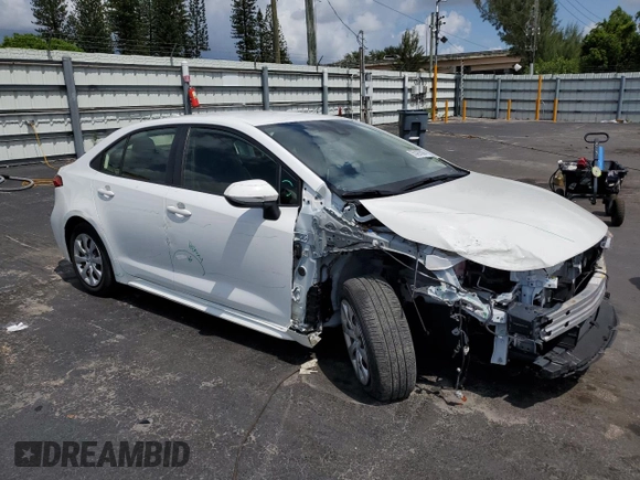 2020 Toyota Corolla LE with VIN JTDEPRAE6LJ079057, listed as a Copart auction lot 55429585 with 11,169 mi miles and Salvage Title. Bid and sale history available at DreamBid. Image 4.
