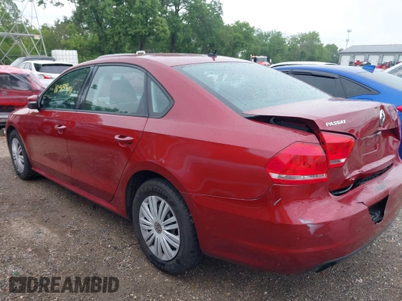 2015 Volkswagen Passat Wolfsburg Edition with VIN 1VWAT7A37FC074064, listed as a IAAI auction lot 42498108 with 183,189 mi miles and . Bid and sale history available at DreamBid. Image 3.