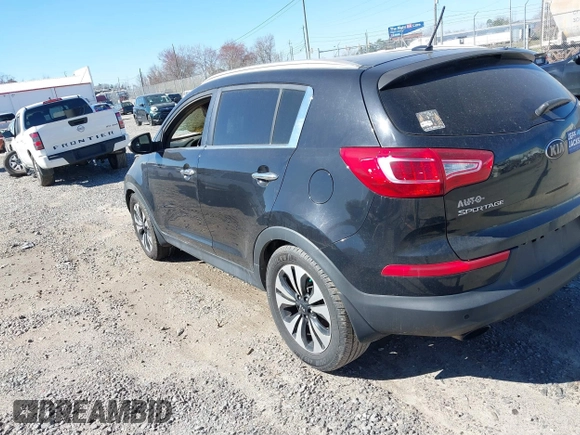 2013 Kia Sportage SX with VIN KNDPCCA68D7374637, listed as a IAAI auction lot 41810746 with Not Provided miles and . Bid and sale history available at carsss.com. Image 3.
