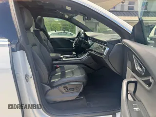 2019 Audi Q8 Premium Plus z VIN WA1BVAF15KD028897, wystawiony jako Copart lot #58662265 z przebiegiem 108 105 mil mil oraz Tytuł czysty. Historia ofert i sprzedaży dostępna na DreamBid. Obrazek 5.