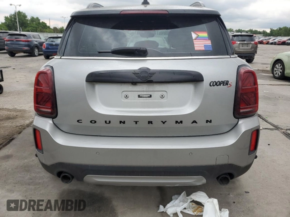 2024 MINI Countryman Cooper S with VIN WMZ83BR08R3R60395, listed as a Copart auction lot 61432835 with 18,142 mi miles and Salvage title. Bid and sale history available at DreamBid. Image 6.