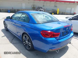 2018 BMW 4 Series 440i z VIN WBA4Z5C56JEE16537, wystawiony jako IAAI lot #42432394 z przebiegiem 56 053 mil mil oraz . Historia ofert i sprzedaży dostępna na DreamBid. Obrazek 3.
