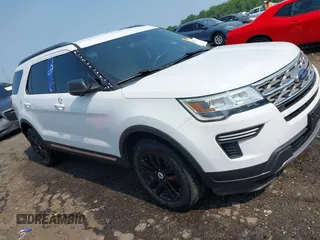 2018 Ford Explorer XLT z VIN 1FM5K8D8XJGB73785, wystawiony jako IAAI lot #42380604 z przebiegiem 84 661 mil mil oraz . Historia ofert i sprzedaży dostępna na DreamBid. Obrazek 1.