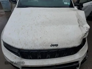 2023 Jeep Grand Cherokee Laredo with VIN 1C4RJKAG1P8825536, listed as a Copart auction lot 55740935 with 35,600 mi miles and Salvage title. Bid and sale history available at DreamBid. Image 12.