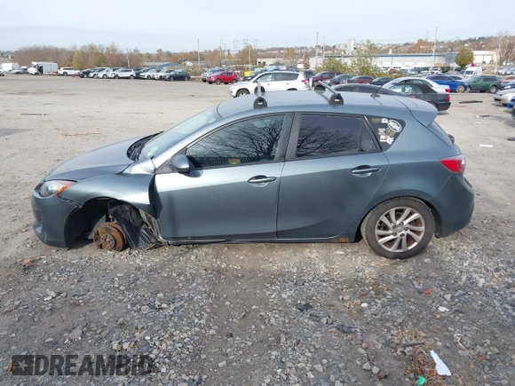 2012 Mazda Mazda3 i Touring with VIN JM1BL1L81C1651952, listed as a IAAI auction lot 40863599 with 242,296 mi miles. Bid and sale history available at carsss.com. Image 14.