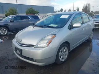 2009 Toyota Prius with VIN JTDKB20U293501727, listed as a IAAI auction lot 41571547 with 81,667 mi miles. Bid and sale history available at carsss.com. Image 2.