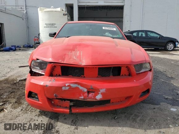 2011 Ford Mustang V6 with VIN 1ZVBP8AM4B5130810, listed as a Copart auction lot 54704645 with 186,024 mi miles and Salvage title. Bid and sale history available at DreamBid. Image 5.