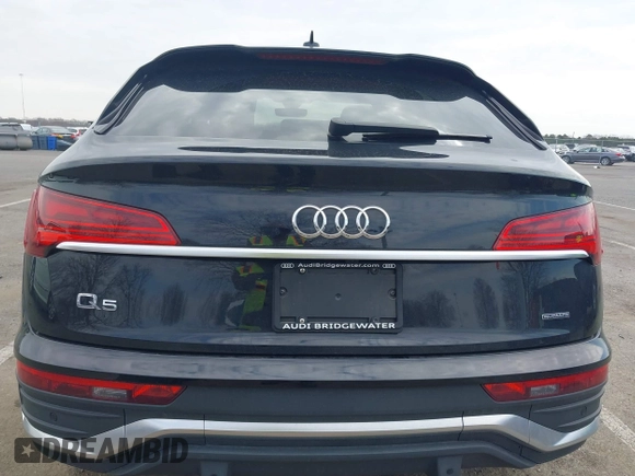 2023 Audi Q5 Sportback S line Premium with VIN WA14AAFY2P2106007, listed as a IAAI auction lot 41909173 with 33,098 mi miles and . Bid and sale history available at DreamBid. Image 16.