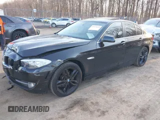 2013 BMW 5 Series 528i xDrive with VIN WBAXH5C58DD107515, listed as a IAAI auction lot 41673214 with 115,726 mi miles. Bid and sale history available at carsss.com. Image 2.
