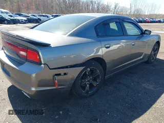 2011 Dodge Charger Rallye with VIN 2B3CL3CGXBH607439, listed as a IAAI auction lot 41850795 with 177,859 mi miles and . Bid and sale history available at carsss.com. Image 12.