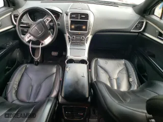 2019 Lincoln Nautilus Standard with VIN 2LMPJ8J92KBL62825, listed as a Copart auction lot 69769524 with 86,894 mi miles and Salvage Title. Bid and sale history available at carsss.com. Image 8.