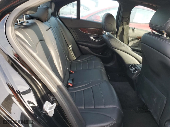 2015 Mercedes-Benz C-Class C 300 with VIN 55SWF4JB5FU092327, listed as a Copart auction lot 49731925 with 84,386 mi miles and Salvage Title. Bid and sale history available at carsss.com. Image 10.