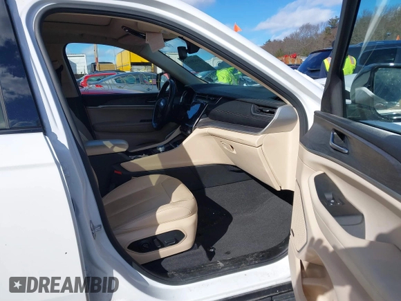 2021 Jeep Grand Cherokee Limited with VIN 1C4RJKBG4M8125519, listed as a IAAI auction lot 41600162 with 81,467 mi miles and . Bid and sale history available at DreamBid. Image 5.