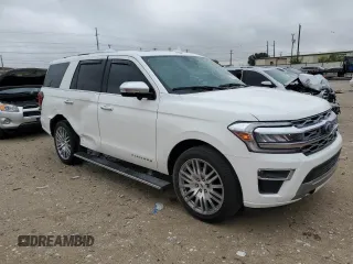 2023 Ford Expedition Platinum with VIN 1FMJU1M88PEA26014, listed as a Copart auction lot 72707624 with 23,830 mi miles and Salvage Title. Bid and sale history available at carsss.com. Image 4.