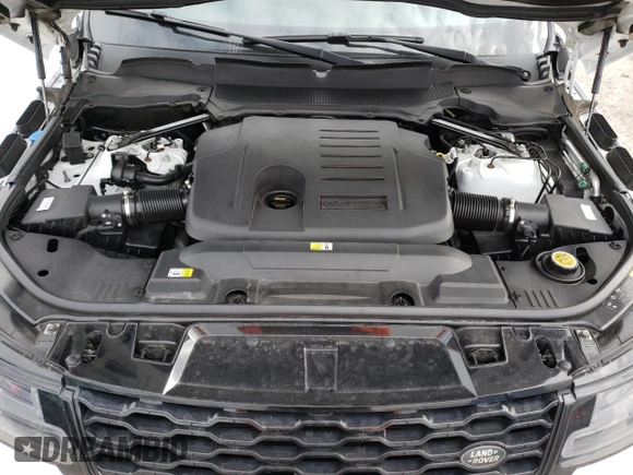 2021 Land Rover Range Rover Sport HST with VIN SALWS2RU8MA786662, listed as a Copart auction lot 40793324 with 56,300 mi miles and Salvage Title. Bid and sale history available at carsss.com. Image 12.