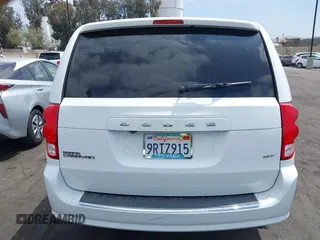 2020 Dodge Grand Caravan GT with VIN 2C4RDGEG2LR168839, listed as a IAAI auction lot 42109548 with 135,433 mi miles and . Bid and sale history available at DreamBid. Image 16.