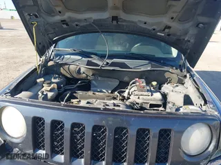 2014 Jeep Patriot Sport with VIN 1C4NJPBA3ED887384, listed as a IAAI auction lot 41607068 with 263,528 mi miles. Bid and sale history available at carsss.com. Image 10.