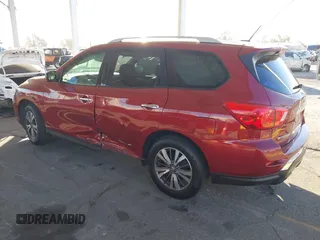 2017 Nissan Pathfinder SV with VIN 5N1DR2MM2HC655993, listed as a IAAI auction lot 41108207 with 139,733 mi miles. Bid and sale history available at carsss.com. Image 3.