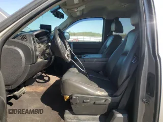 2008 GMC Sierra 1500 SLE1 z VIN 1GTEK19J48Z282524, wystawiony jako Copart lot #52037675 z przebiegiem 186 081 mil mil oraz Szkoda całkowita • Salvage title. Historia ofert i sprzedaży dostępna na DreamBid. Obrazek 7.