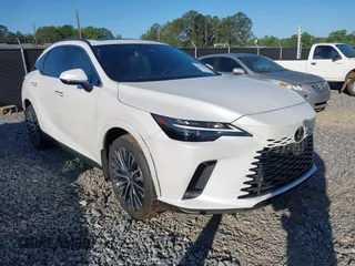 2023 Lexus RX 350 z VIN JTJCHMAA7P2002716, wystawiony jako IAAI lot #42043659 z przebiegiem 49 209 mil mil oraz . Historia ofert i sprzedaży dostępna na DreamBid. Obrazek 1.