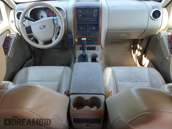 2010 Ford Explorer Eddie Bauer with VIN 1FMEU7EEXAUA28773, listed as a Copart auction lot 62165055 with 196,912 mi miles and Clean title. Bid and sale history available at DreamBid. Image 8.