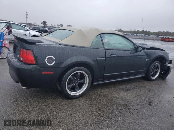 2001 Ford Mustang GT Deluxe with VIN 1FAFP45X91F136800, listed as a Copart auction lot 81303544 with 101,864 mi miles and Salvage Title. Bid and sale history available at carsss.com. Image 3.