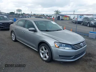 2013 Volkswagen Passat SE with VIN 1VWBP7A30DC087499, listed as a IAAI auction lot 42676197 with 139,912 mi miles and . Bid and sale history available at DreamBid. Image 1.
