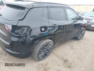 2022 Jeep Compass High Altitude with VIN 3C4NJDCB6NT212869, listed as a IAAI auction lot 41295122 with 34,601 mi miles and . Bid and sale history available at carsss.com. Image 6.