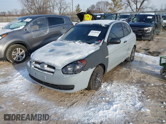 2011 Hyundai Accent GS z VIN KMHCM3AC9BU195826, wystawiony jako IAAI lot #41610260 z przebiegiem 112 508 mil mil oraz . Historia ofert i sprzedaży dostępna na DreamBid. Obrazek 2.
