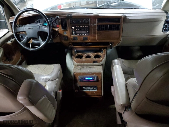 2005 GMC Savana Cargo Van YF7 Upfitter with VIN 1GDFG15T351212872, listed as a Copart auction lot 43239545 with 163,499 mi miles and Salvage Title. Bid and sale history available at carsss.com. Image 8.