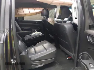 2018 GMC Yukon XL SLT Standard Edition with VIN 1GKS2JKCXJR376058, listed as a IAAI auction lot 41507544 with 110,299 mi miles. Bid and sale history available at carsss.com. Image 8.