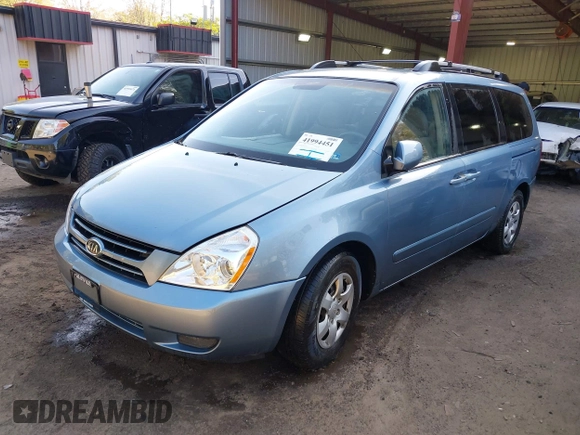 2007 Kia Sedona EX with VIN KNDMB233376173452, listed as a IAAI auction lot 41994451 with 201,849 mi miles. Bid and sale history available at carsss.com. Image 17.