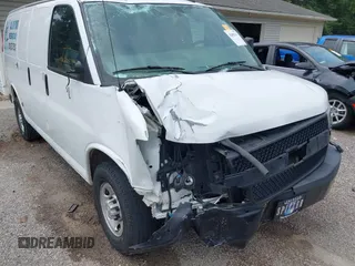 2020 Chevrolet Express Cargo with VIN 1GCWGAFGXL1232667, listed as a IAAI auction lot 42682111 with 90,751 mi miles and . Bid and sale history available at DreamBid. Image 6.