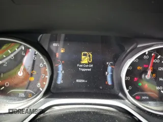 2017 Jeep Compass Latitude с VIN 3C4NJDBB1HT650656, выставлен на аукционе Copart как лот 57285335 с пробегом 60 254 миль миль и Списание • Salvage title. История ставок и продаж доступна на DreamBid. Изображение 9.