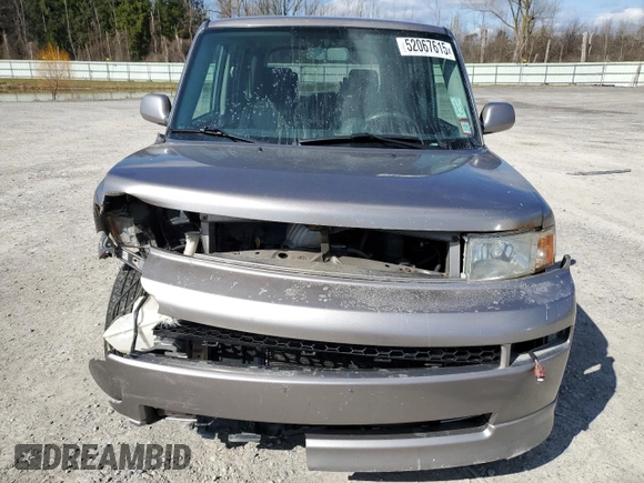 2005 Scion xB z VIN JTLKT324450196022, wystawiony jako Copart lot #52067615 z przebiegiem 150 840 mil mil oraz Szkody całkowita. Historia ofert i sprzedaży dostępna na DreamBid. Obrazek 5.