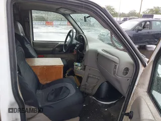 2005 Chevrolet Astro Cargo Van with VIN 1GCDM19X85B108860, listed as a IAAI auction lot 42070462 with 158,946 mi miles. Bid and sale history available at carsss.com. Image 5.