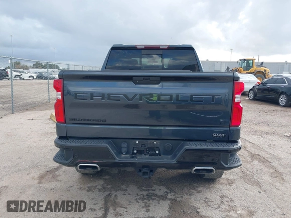 2021 Chevrolet Silverado 1500 LT Trail Boss with VIN 1GCPYFED6MZ137614, listed as a IAAI auction lot 40932872 with 63,087 mi miles and . Bid and sale history available at DreamBid. Image 16.