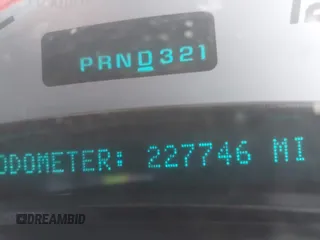 2003 Hummer H2 with VIN 5GRGN23U33H144379, listed as a IAAI auction lot 41452982 with 227,746 mi miles. Bid and sale history available at carsss.com. Image 15.
