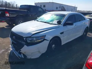 2015 Ford Police Interceptor with VIN 1FAHP2L89FG165269, listed as a IAAI auction lot 41640122 with 72,707 mi miles and . Bid and sale history available at DreamBid. Image 17.