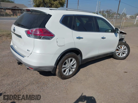 2015 Nissan Rogue S with VIN 5N1AT2MLXFC921298, listed as a IAAI auction lot 40944210 with 231,087 mi miles. Bid and sale history available at carsss.com. Image 4.