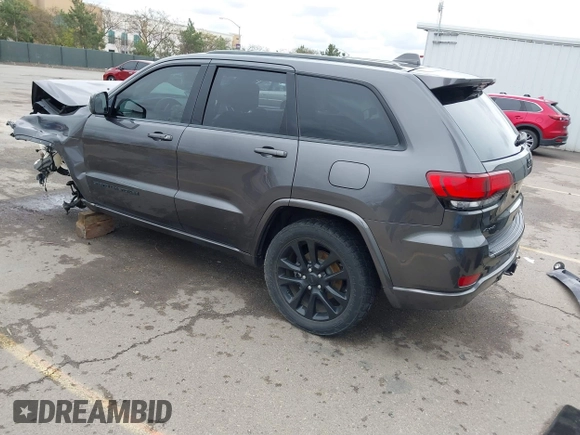2017 Jeep Grand Cherokee Laredo with VIN 1C4RJFAG9HC885716, listed as a IAAI auction lot 41795182 with 110,613 mi miles. Bid and sale history available at carsss.com. Image 3.