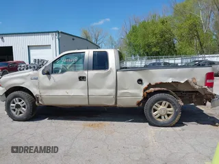 2008 Ford F-150 STX с VIN 1FTRX14W58FC30245, выставлен на аукционе IAAI как лот 42198644 с пробегом Не указан миль и . История ставок и продаж доступна на DreamBid. Изображение 13.