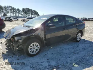 2020 Toyota Prius L Eco with VIN JTDKARFU3L3115067, listed as a Copart auction lot 46872245 with 43,918 mi miles and Salvage title. Bid and sale history available at DreamBid. Image 1.